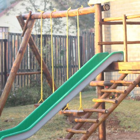 Sabie Peak View Hotel Bagian luar foto
